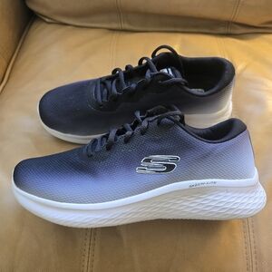 Skechers Skech-Lite Pro,Gradient Black and White Athletic Shoes, Size 8